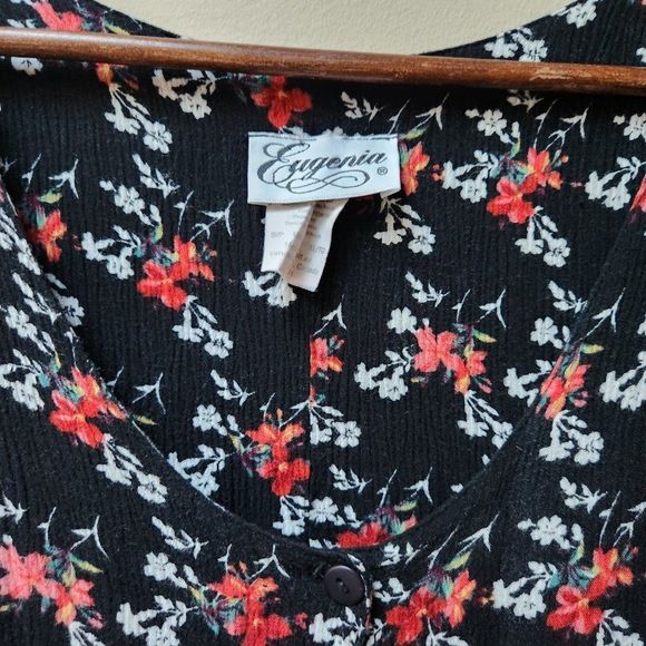 Vintage black floral print rayon dress / button front - Picture 5 of 9